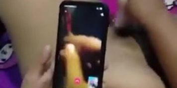 Viral Pinay Solo Masturbating while video