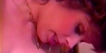 THE CLASSIC PORN - Butt hole beaded on the black rod (Isis Taylor)