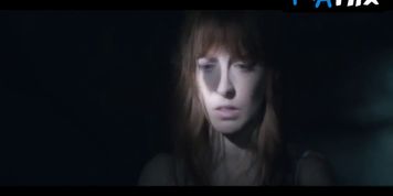Ahna O'Reilly Sexy Scene  in Sleepwalker