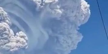 Clouds (Sky Pierce)