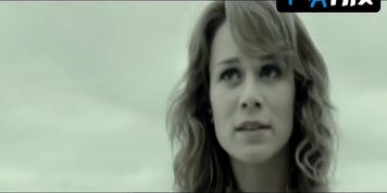 Mariana Ximenes Sexy Scene  in Zoom