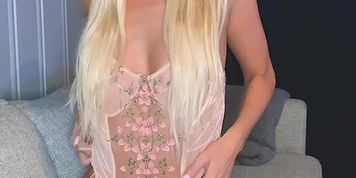 The spicy verson of the video is In your dm (the one for 40$.. by babyvicrose from OnlyFans | Coomer