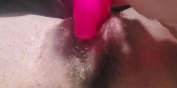 Squirting with a vibrator 