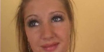 Rebecca Rides The Sybian To Orgasm