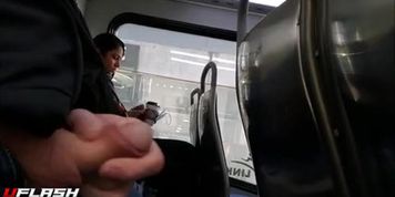 Cumming for girl on buss