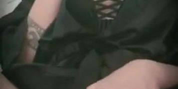 Horny pussy likes to masturbate