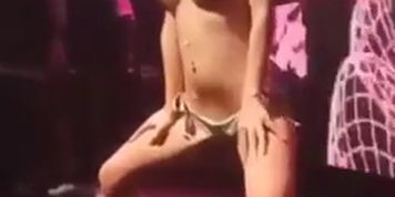 ??? ??????