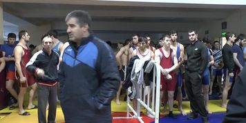 Wrestling Weigh-ins & Crotch Grabs 1