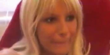 Webcam Dreamgirl 2 naked again (Gloria A Riyeesa, Victoria Tiffani)