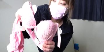 ??????????? (Taylor Bow)