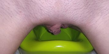 Babygirl goes potty