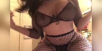 Azz everywhere 9
