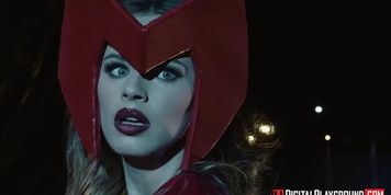 Scarlet Bitch-sex