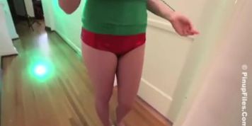 ooooooo (Tessa Fowler)
