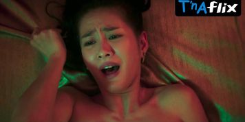 Chermawee Suwanpanuchoke Underwear Scene  in Doctor Climax