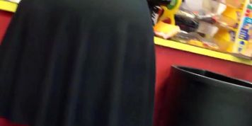 big sloppy dress jiggle