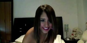 Gorgeous big boob latina dancing topless