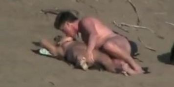Sex public beach