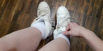Amateur Redhead Huge Orin Parents Bed - POV - Laura Fatalle (AmateurRedhead)