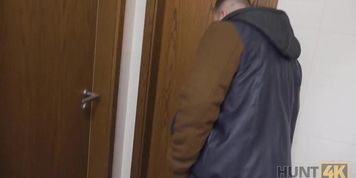 HUNT4K Cuck stays in public toilet and watches GFs sex with hunter (Charlie Red)