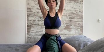 Hot girl with big tits humping her pillow