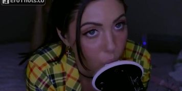 ANGELIQUE ASMR HOT EAR EATING & SUCKING (Agnes Blond)