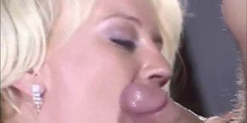 GALLERYMAGAZINE - Holly Wellin Gets A Pusyy Fucking Hard (Joel Lawrence)