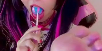 ? Selfw0rship sweet like candy ?