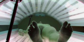 Beautiful Brunette on Voyeur Hidden Cam (Beauty Dior)