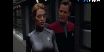 Jeri Ryan Sexy Scene  in Star Trek: Voyager