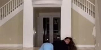 Addison Rae wap dance