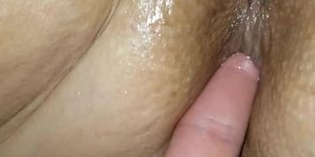 Weird slut wants peaches in her pussy while we screw