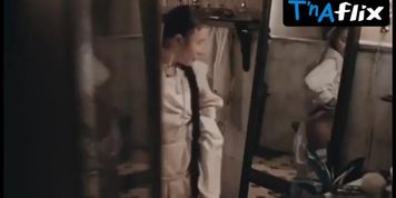 Yulia Deinega Butt Scene  in Morphine