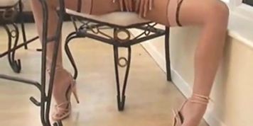 Sneaky Peeper (Michelle Thorne)