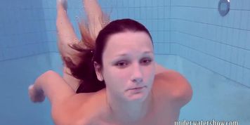 Lucy takes off bikini in the pool