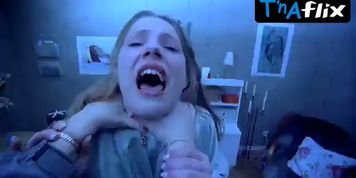 Tuva Novotny Breasts Scene  in Slim Susie