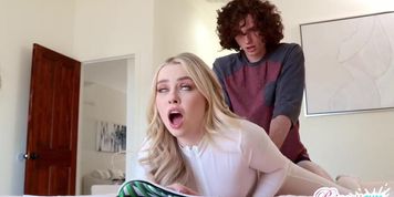 Stepsister Wants My Cum - Haley Spades
