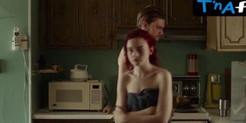 Julia Garner Sexy Scene  in Tomato Red