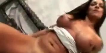 Big stacked fitness hottie masturbates with a dildo in the gym