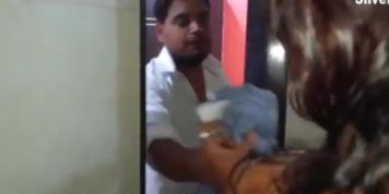 Imarti Bhabhi Ki Bathroom me hot chudai ki