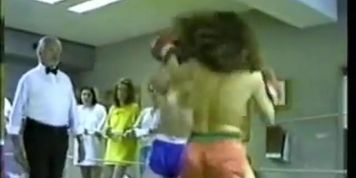 Munich Wildcats topless boxing