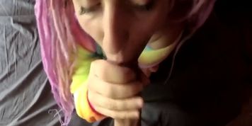 Hot teen in unicorn pajamas get a nice screw