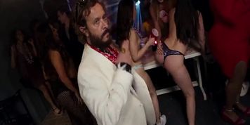 Guest House nude girls