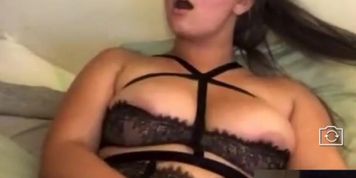 Hippo App Thick Teen Masturbates in lingerie