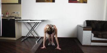 Agata Berezka flexible young girl