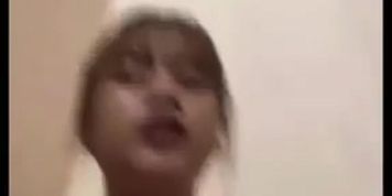 ( TELEGRAM : TANTEMELA ) Pacarku Jilbab Kacamata Ajak VCS Pap Toket Susu Gede Juga