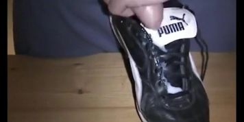 two times cumming over puma avanti of turkish grl