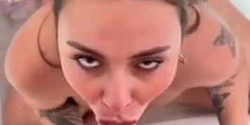 Ava Nicks