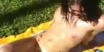 Fun in the sun (Allie Sin)