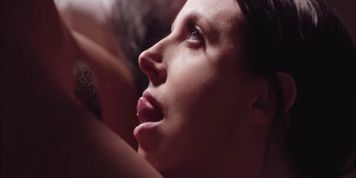 Sexy Angela White masturbates Jenn Foxx ebony pussy